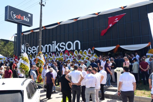 50. yıla yakışan açılış   Şahika Group’tan görkemli açılış