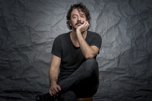 TOLGA KARAÇELİK’İN, BAŞROLLERİNİ DÜNYACA ÜNLÜ OYUNCULAR STEVE BUSCEMI, BRITT LOWER ve JOHN MAGARO’NUN PAYLAŞTIĞI YENİ FİLMİ “THE SHALLOW TALE”İN ÇEKİMLERİ BİTTİ!