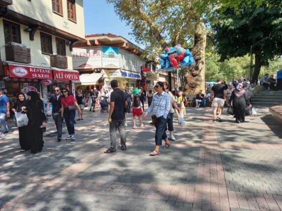 Avludaki Çakma Bank ve Taciz Olayında Mahkeme Detayı