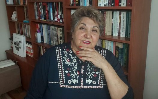 GÜLER BUĞDAY, “MUDANYA VE GEMLİK’TEKİ” KİTAP FUARLARINDA NEDEN YOK SAYILIYOR?