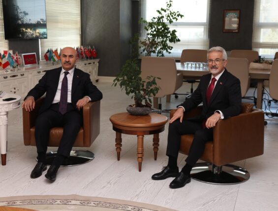 BAŞKAN ERDEM, VALİ DEMİRTAŞ’I AĞIRLADI