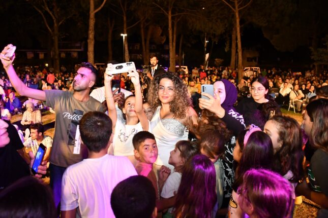 İZNİK’İN MUHTEŞEM YAZ ETKİNLİKLERİ SONA ERDİ