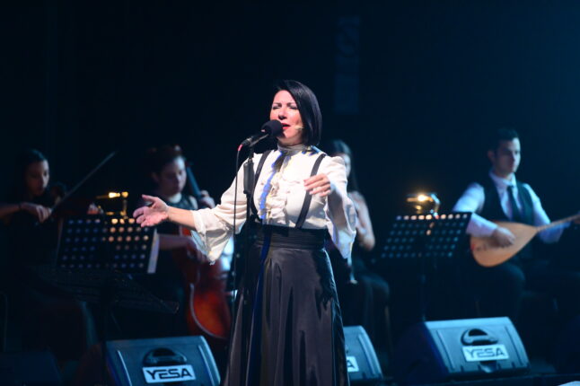 Annelerden 100 yıl öncesine ışık tutan buluşma