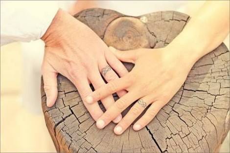 EZELİ MUHALEFET EBEDİ DOSTLUK!