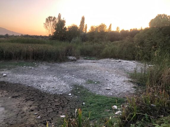 DEMOKRAT ORHANGAZİ; “Su Kaynakları Kurudu, BUSKİ ve DSİ Kanalları Temizlemeli!”