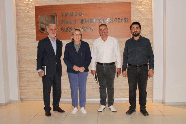 Bursa Uludağ Dostlar Derneği’nden Kentsel Dönüşüm ve Güvenli Yapılar Sempozyumuna Gelen Başkanlara Teşekkür!