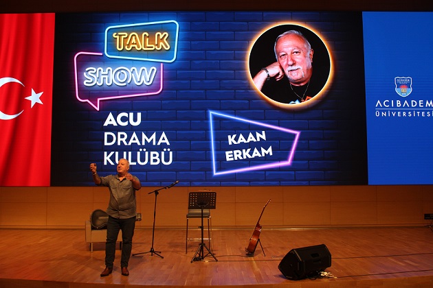 “PERDE KAMPÜSTE AÇILIYOR” PROJESİYLE SANAT VE BİLİM; ACIBADEM ÜNİVERSİTESİNDE EL ELE…