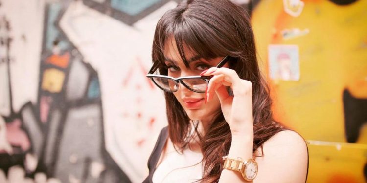 ROSA GHODSİFAR’DAN İKİNCİ TEKLİ