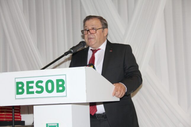 Emekliler 100. Yıl balosunda buluştu