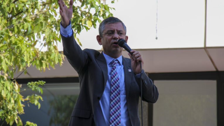 “Bursa’yı almak için adayım”