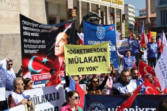 Hürriyetçi Eğitim Sendikası Ankara da buluştu