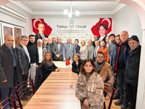 İYİ PARTİ’DE MECLİS ADAYLARI BAŞVURULARINI YAPTI