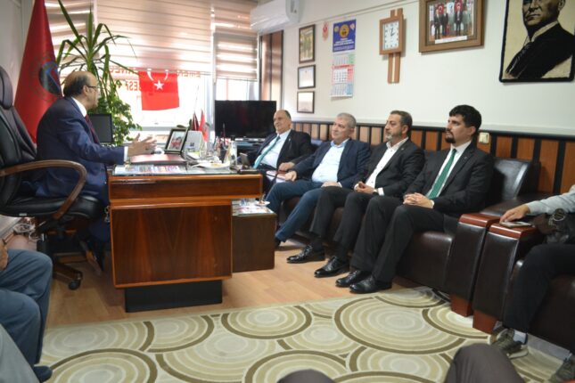 EMEKLİLER “OCAK AYINI  NASIL GETİRİRİM”  DİYE DÜŞÜNÜYOR..!!