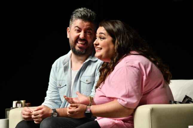 BKM’DEN ÇIKIP RUH ÖKÜZÜNÜ BULDU….   REKORA GİDEN RUH ÖKÜZÜM YILIN EN İYİ KOMEDİ OYUNU OLMAYA ADAY….