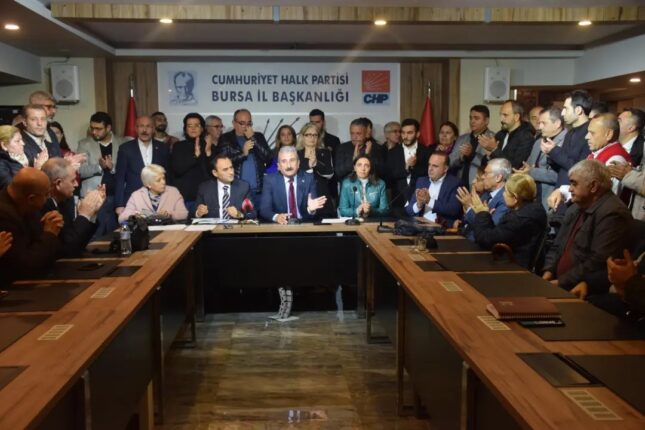 CHP BURSA’DA COŞKULU ÜYE KATILIM TÖRENİ