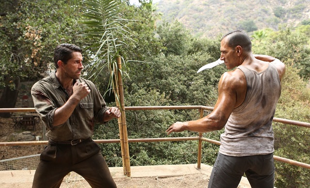 Kanunsuz Topraklarda  (Savage Dog)