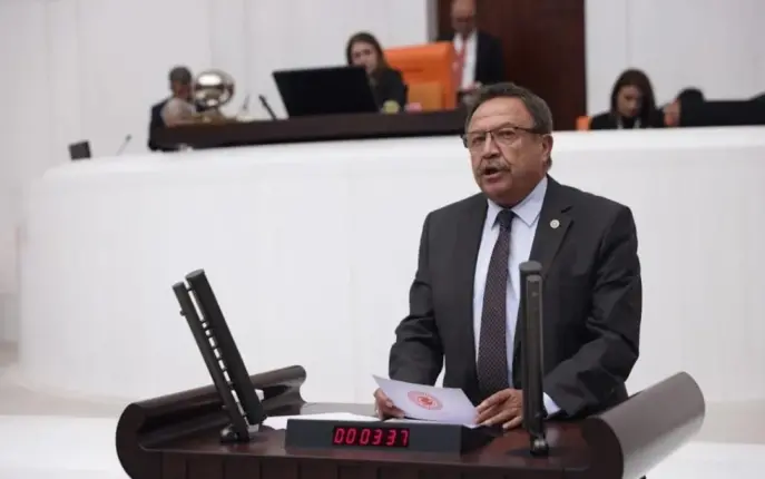 İYİ Parti Milletvekili Yüksel Arslan: “Büyükşehir Yasası Yüzbinlerce Mağdur Yarattı!”