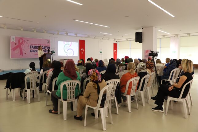 Meme kanserine karşı “FARKINDAYIM  KORKMUYORUM ” paneli düzenlendi