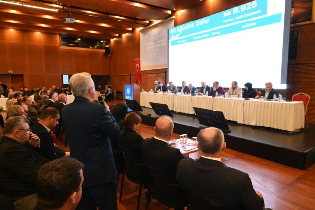 30 Ağustos Zafer Mahallesi Muhtarı Halil Özçoban, ‘Bizde Bursa’da yaşıyoruz!!!’