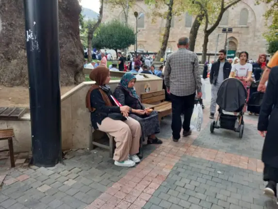 Avludaki Çakma Bank ve Taciz Olayına Bakanlıktan Kısmi İzin!