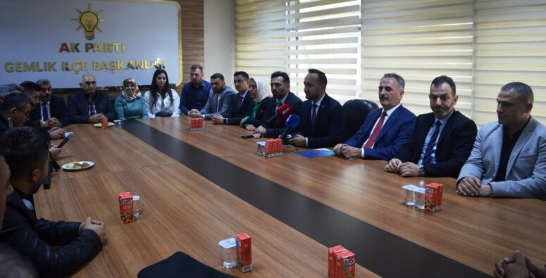 REFİK YILMAZ ADAYLIĞINI AÇIKLADI