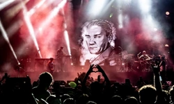 BAKÜ FATMA TURGUT’U, O BAKÜ’YÜ ÇOK SEVDİ: “BU ŞEHRE YERLEŞMEYİ DÜŞÜNEBİLİRİM”