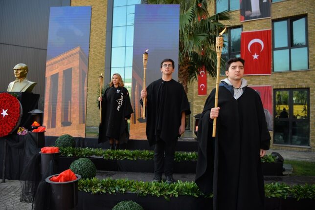 Şahinkaya Gençliğinden Ata’ya Saygı