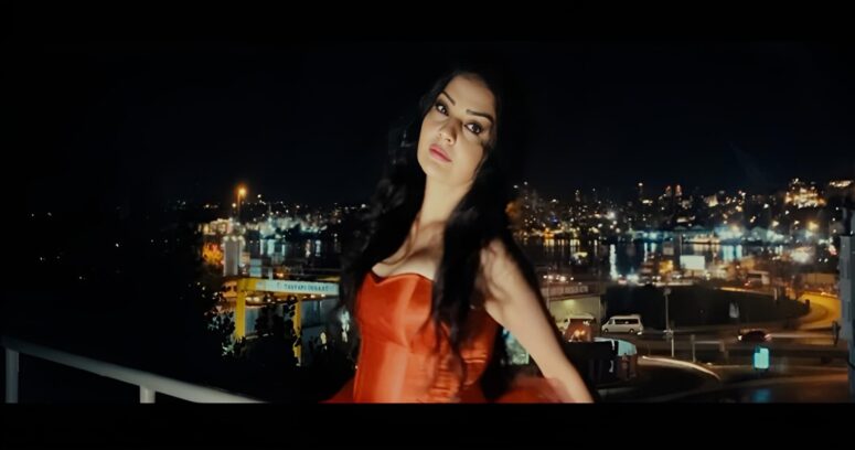 ŞAHSENEM RÜZGÂRI ESMEYE DEVAM EDİYOR