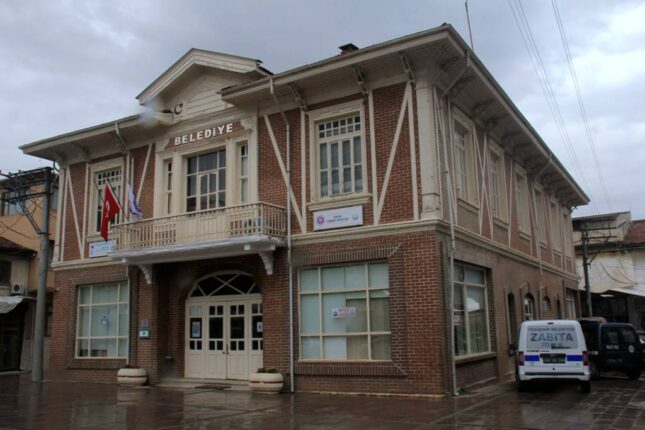 YENİŞEHİR’DE YAŞAYAN HERKESİN EN “İYİ” ADAYIYIM.