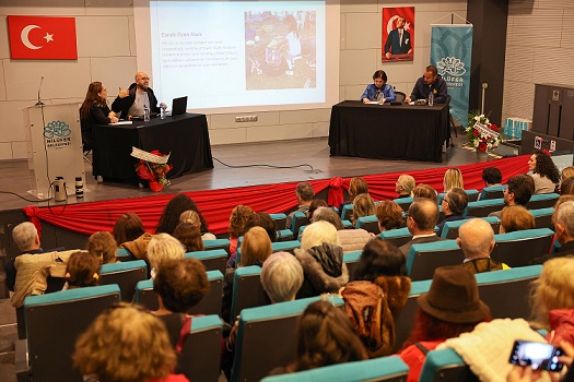 GÖNÜLLÜLER GÜNÜ’NDE SİVİL TOPLUMUN ÖNEMİNE DİKKAT ÇEKTİLER