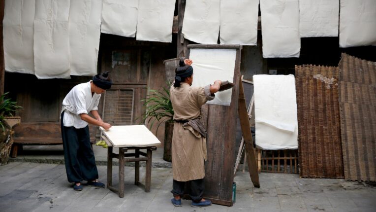 İpek Yolu’ndan Doğan Dünya