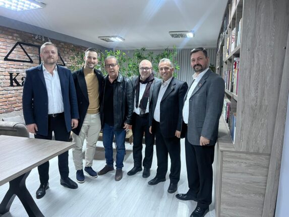 ‘FEVZİ KAHRAMAN’ ZAFER YOLCUSUMU! BÜYÜK BULUŞMA!