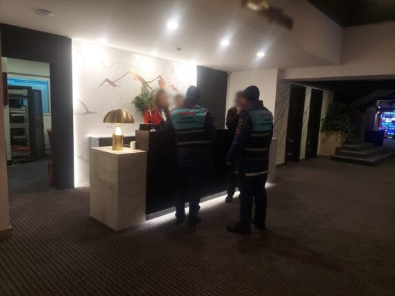 Jandarmadan ev ve araç firmalarına yönelik denetim!