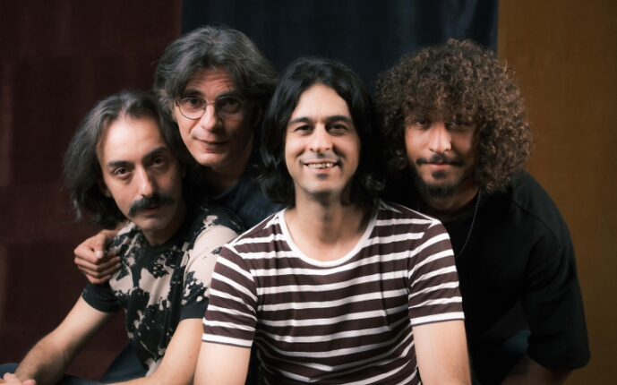 FLÖRT’TEN SIRA DIŞI BİR ROCK BALAD ‘ÇOK ZOR’