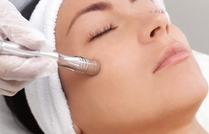 Yaşlanma karşıtı uygulamalar, estetik işlemlerde öne çıkıyor