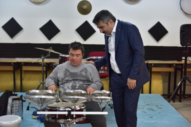 YILDIRIM’DA ENGELLER AŞILIYOR