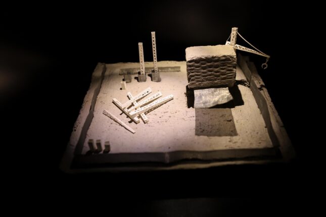 NERMİN ER’İN 20 YILLIK SANAT GEÇMİŞİ “SIRADAKİ ŞARKI” SERGİSİNDE