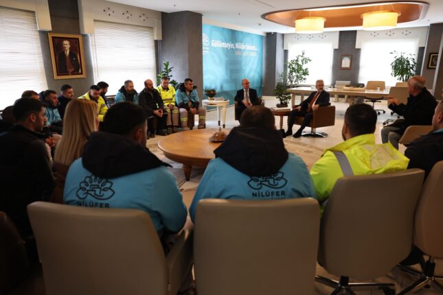 EĞİTİM SERTİFİKALARINI BAŞKAN ERDEM VERDİ