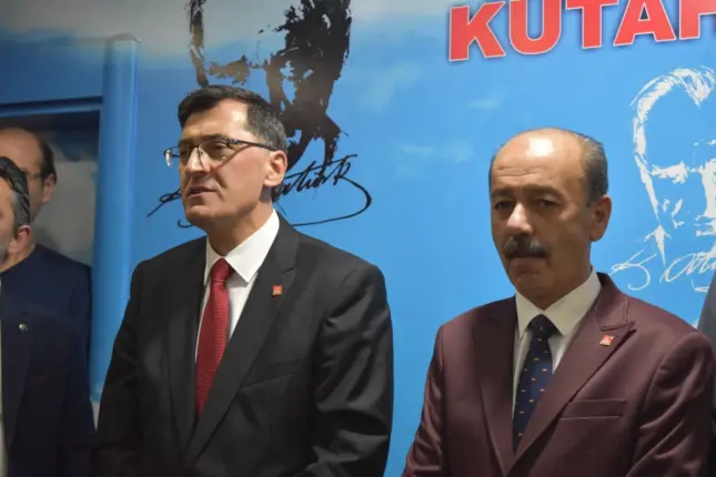 ‘HEP BERABER AYDINLIĞA OMUZ OMUZA MÜCADE EDEREK ÇIKACAĞIZ’