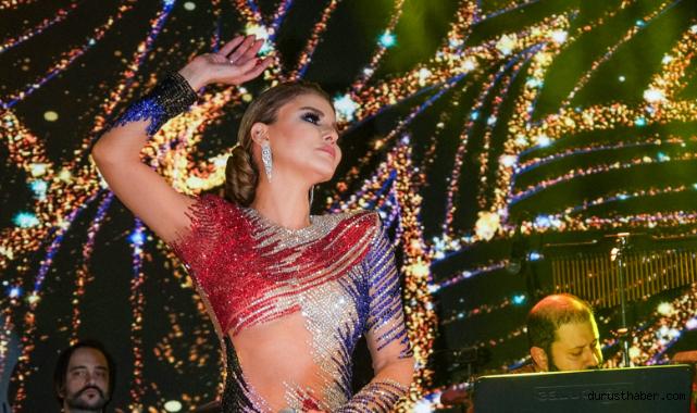 GÜLBEN ERGEN ESKİŞEHİR’İ FETHETTİ  SAHNEDE TUZ RİTÜELİ