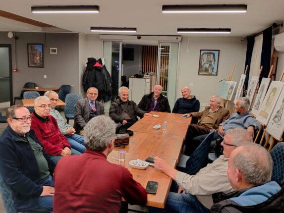 AKTUĞ, EMEKLİLERİN GÖNLÜNÜ KAZANDI.