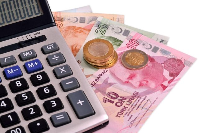 Pars; ‘Emekliye yaşama öl diyorlar’