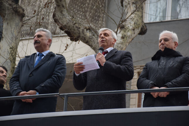 CHP’DEN ORHANGAZİ’DE MİTİNG HAVASINDA ADAY TANITIMI