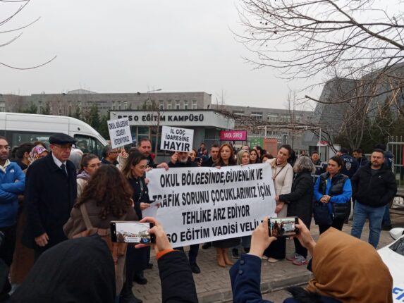 Çocuklarımızın Hayatından Endişe Ediyoruz!