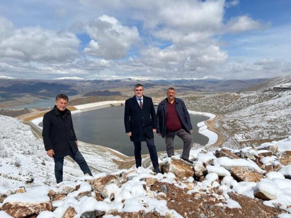 ÇIKARCI RANTÇI VE YAĞMACI ANLAYIŞ TALANA DEVAM ETTİĞİ İÇİN BU GÜN İNANILMAZ BU FELAKETİ YAŞIYORUZ.