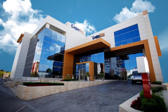 Çağın Göz Hastanesi’nin Fotoğraf Sanatçılarına Desteği Devam Ediyor