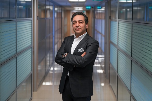 Elektrikli araç sektörünün öncülerinden Beefull’da, Büyümeden Sorumlu Başkan Yardımcılığı (CGO) görevini Alper Arın üstlendi.