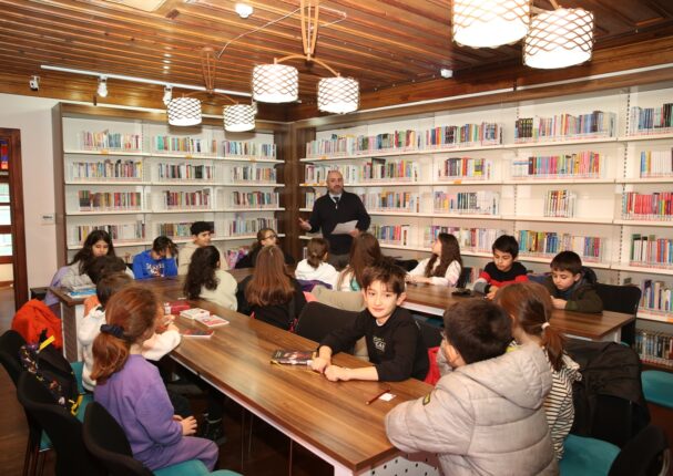 ÇOCUKLAR ELEŞTİREL DÜŞÜNMEYİ ÖĞRENDİ