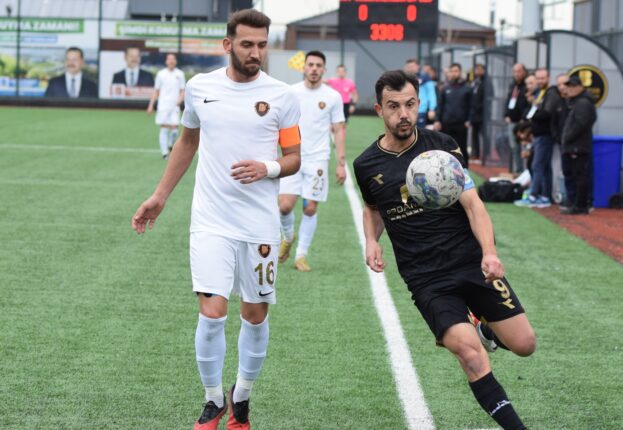 NİLÜFER BALIKESİR’DEN 3 PUANLA DÖNDÜ