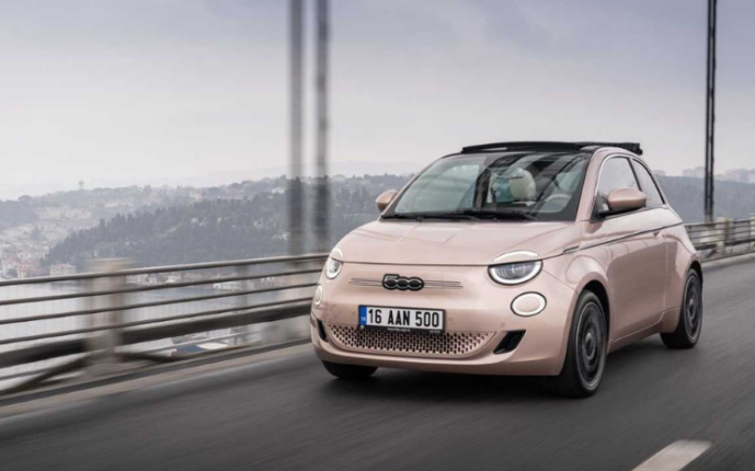 PowerApp’e Üye Olan  %100 Elektrikli FIAT 500e Kazanma Şansı Yakalıyor